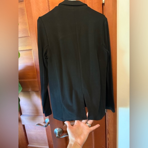 Tahari Black Women's Knit Blazer NWT - Picture 4 of 4